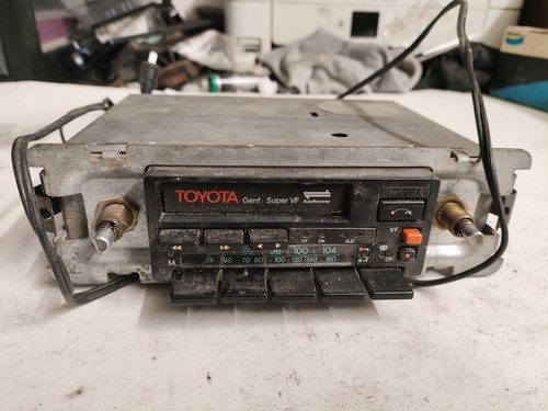 Ancien autoradio toyota - autoradio,