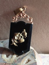 ANCIEN PENDENTIF RELIQUAIRE OUVRANT PORTE PHOTO DORE & NOIR FLEURS DE PAVOT
