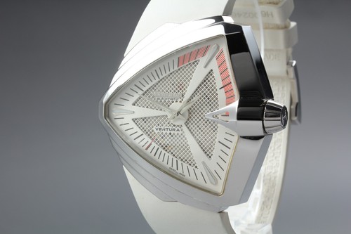 Presque comme neuf montre - [presque,