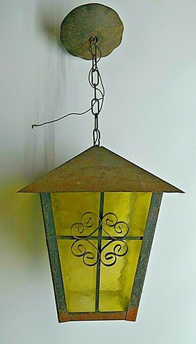 Anciene lanterne exterieur - anciene,