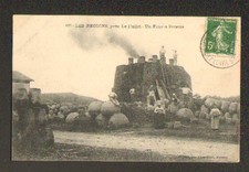 LES RECOINS prés LE FUILET (49) FOUR à POTERIE tres animé en 1908