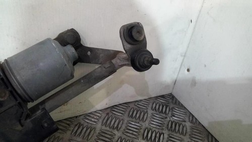 Moteur essuie glace avant
