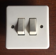 interrupteur double va et vient Neptune 1 Legrand  occasion