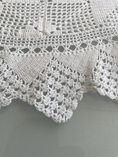 Nappe ou dessus de lit ancien