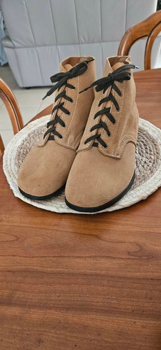 Reproduction brodequins - reproduction, de
