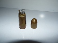ancien briquet à essence