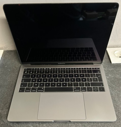Macbook pro 2017 16 go - i5, /