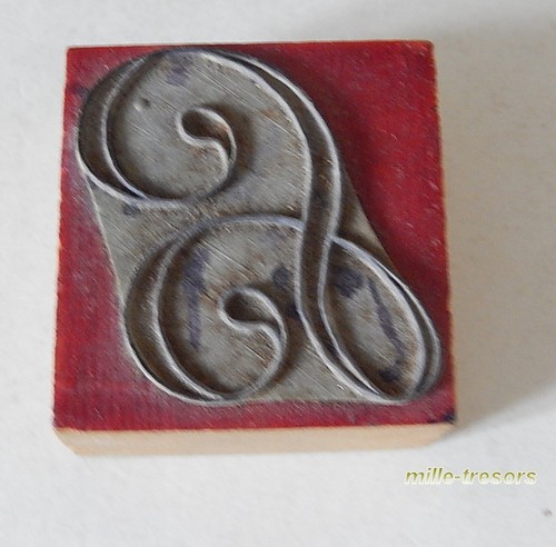 Tampon broderie lettre - tampon,