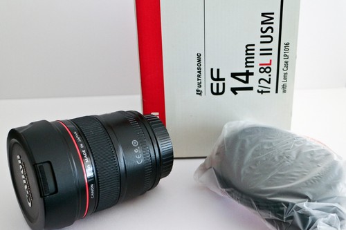 Objectif grand angle canon - grand,