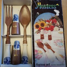 Hostess Server set with