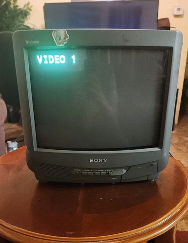 Sony trinitron color - color,