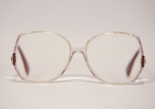 True Vintage Silhouette Design