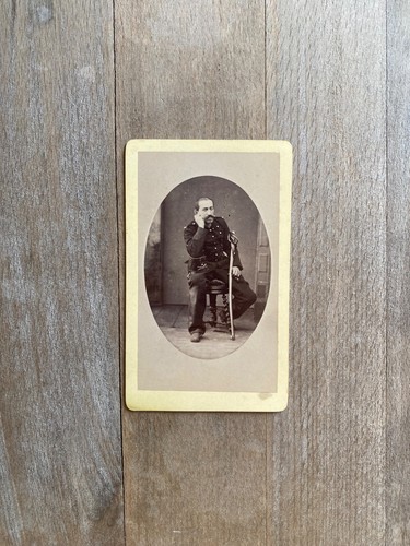 Guchens photo ancienne homme - |,
