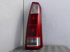 Feu arriere principal droit