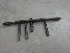 Filière double à 5 trous, outil ancien de serrurier, forgeron