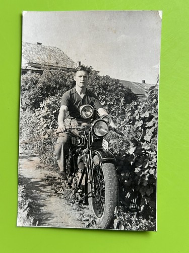 Photo vue une roue - photo,, d'une