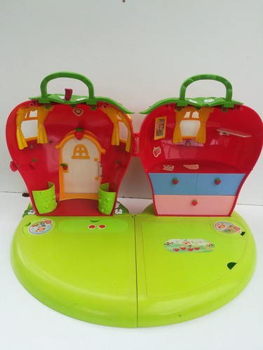 Maison poupée strawberry - de,