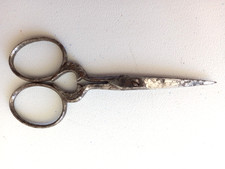 Ciseaux broderie anciens - de,
