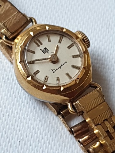 Jolie montre lip - jolie,