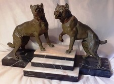 SCULPTURE EN REGULE GROUPE