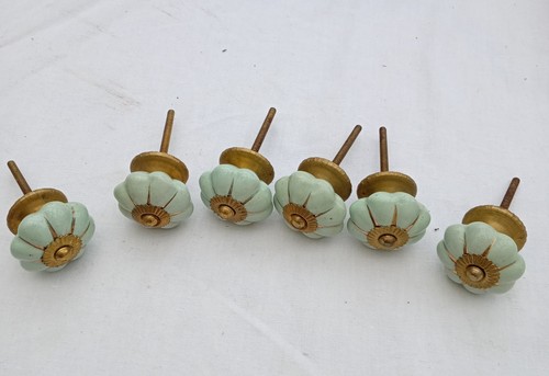 Anciens boutons en - anciens,