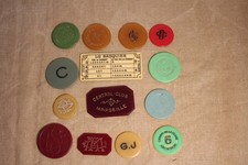 Lot de 14 jetons anciens de