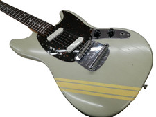 [Fender Japan] Guitare
