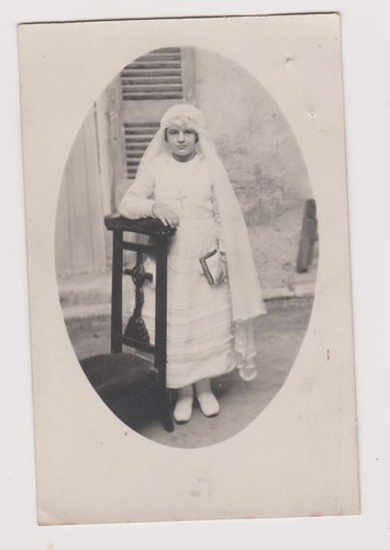 Photo jeune fille - fille, communiante