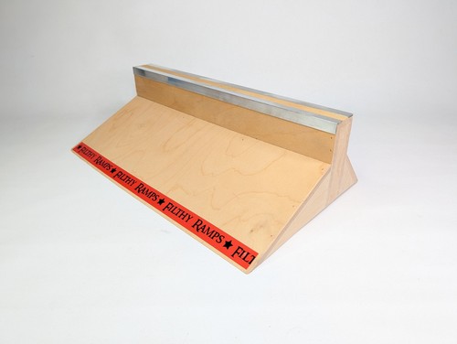 Filthy ramps box - ramps, fingerboard