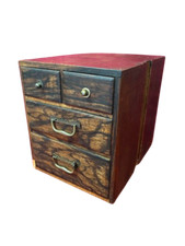 Petite tirelire japonaise en