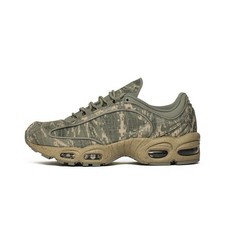 Chaussures Universel hommes