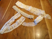 Lot de 4 Métrages de dentelles différentes     ( ref 47)