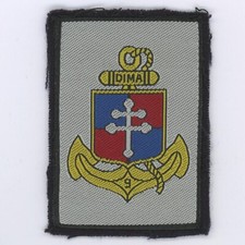 Tissu 9° DIMA  (fond blanc)