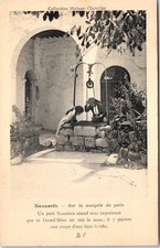 ISRAEL - NAZARETH - sur la margelle du puits