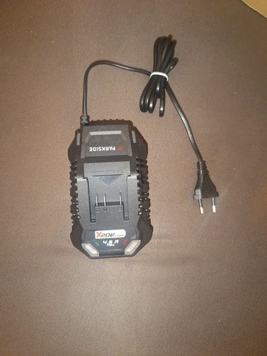 Chargeur batterie parkside - chargeur,