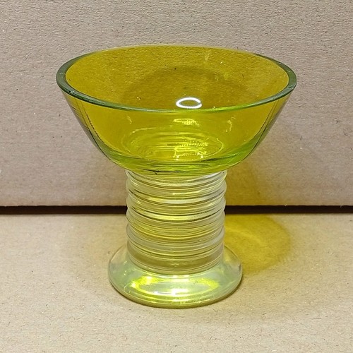 Verre sur pied ouraline - verre,