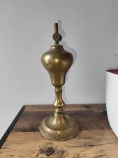 Pied Lampe A Petrole Lampe