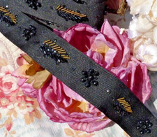 ANCIEN GALON brodé de PERLES motifs feuilles et fleurs stylisés de 4m vers 1915