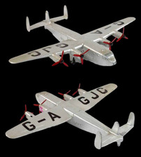 DINKY TOYS avion YORK  / jouet ancien