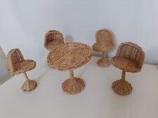 Mobilier en osier poupée mannequin