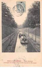 21 - POUILLY EN AUXOIS - SAN38251 - Toueur électrique remorquant des bateaux