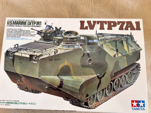 Marine lvtp7 dragon - lvtp7,