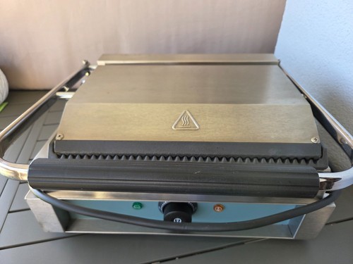 Machine panini grill viande - à,