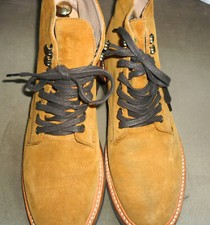 TAYLOR STITCH   Bottines trench  en cuir daim  marron doré 43