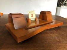 JOLI ENCRIER ÉPHÉMÉRIDE EN BOIS, FORME ÉPURÉE, ART DÉCO