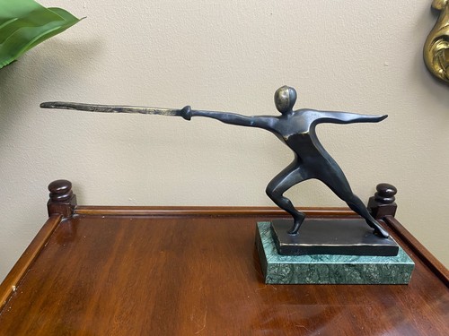 Sculpture bronze moderne - en,