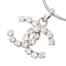 Collier pendentif marque