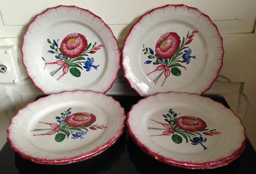 Série assiettes faience - 6,