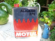 ANCIEN BIDON D'HUILE de