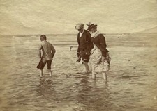 Couple avec enfant à la mer c1890 Photo Stereo Diorama Vintage Albumine 